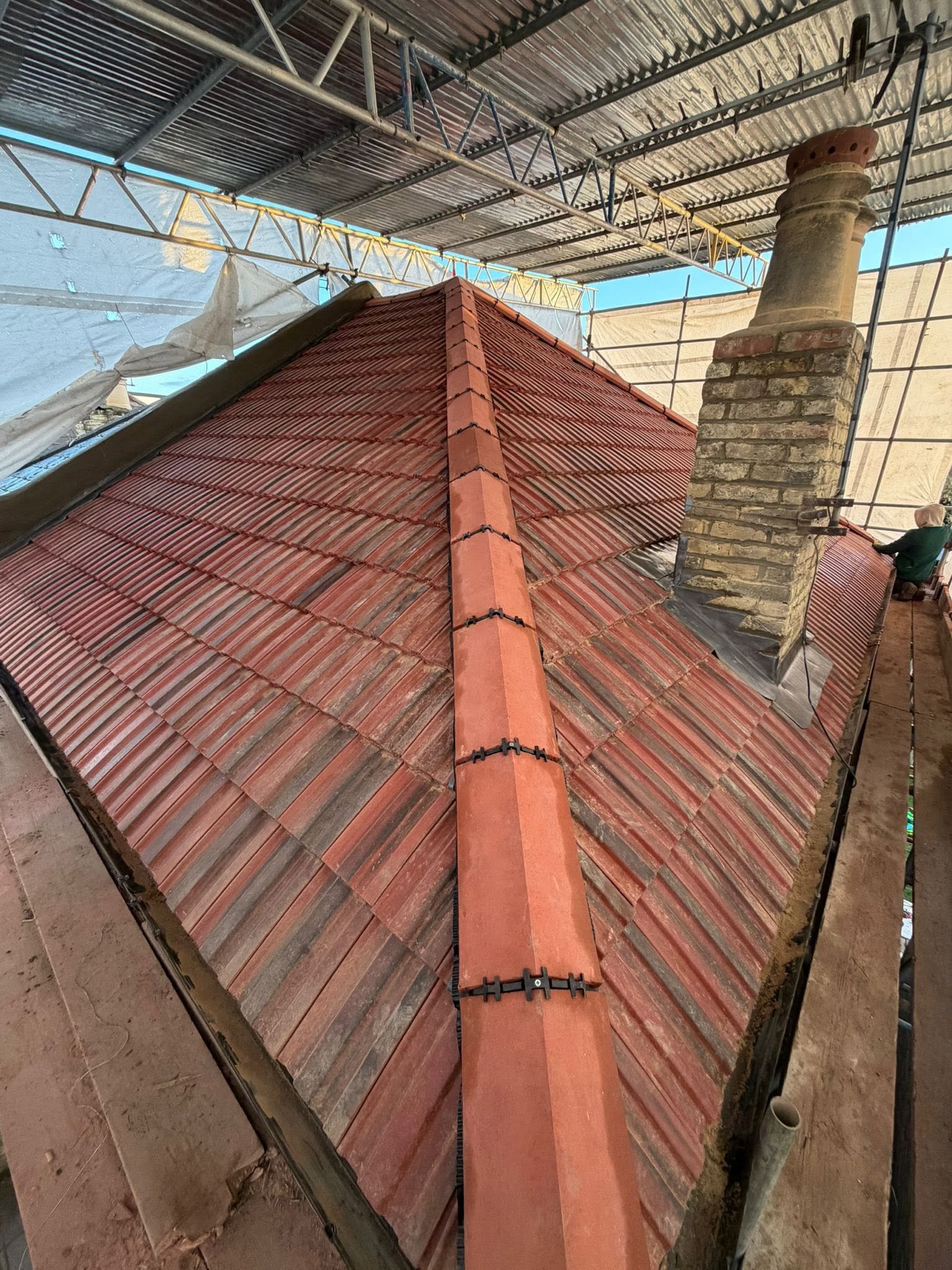 Tiled roof project 02